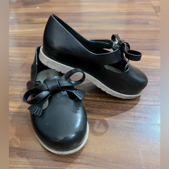 Mini Melissa Loafer Velcro size 9.0 US 25/26 EU black bow - Picture 1 of 10